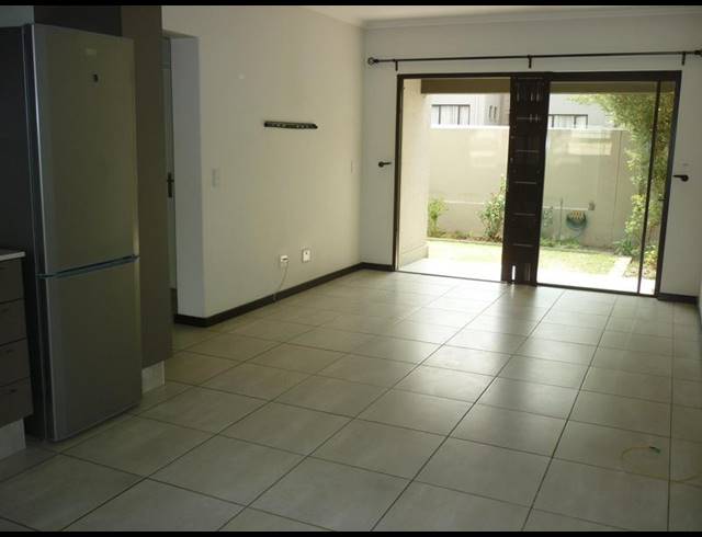 1 BEDROOM APARTMENT FOR SALE IN LONEHILL
